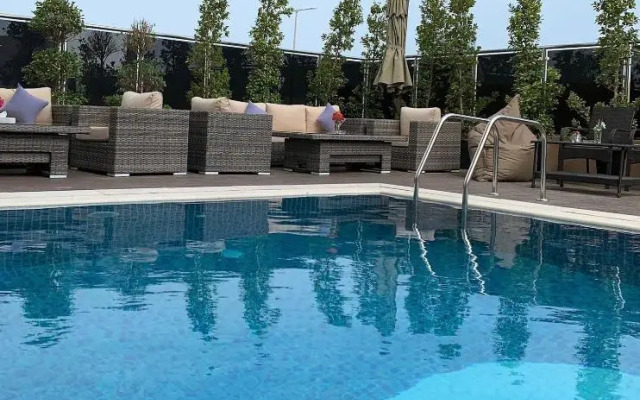 Royal View Hotel