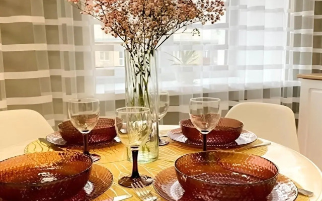 Flat na Ulitse Pavlyukhina 118
