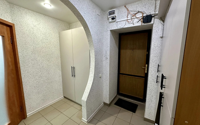 Trekhkomnatnaya Nedaleko Ot Vokzala Flat