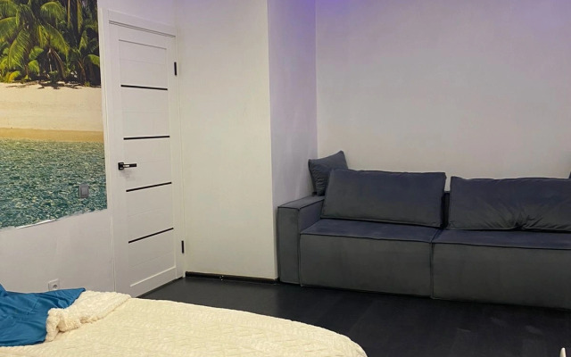 Квартира Уютная видовая 1-комнатная с видом на реку Нева