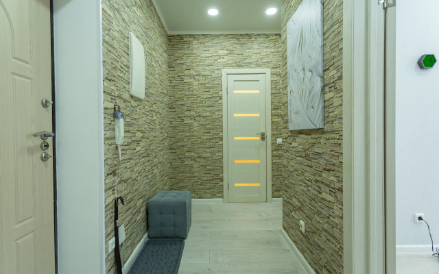 Kvartira Set' Apartamentov  Atmosfera Abstrakcia Garmonia Form i Komfort