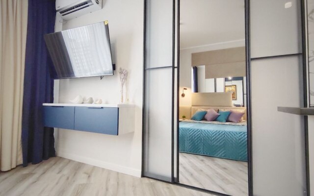 Renta27 na beregu Amura vblizi TC Brosko Moll Flat