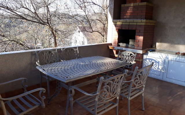 Al'Tero Guest House
