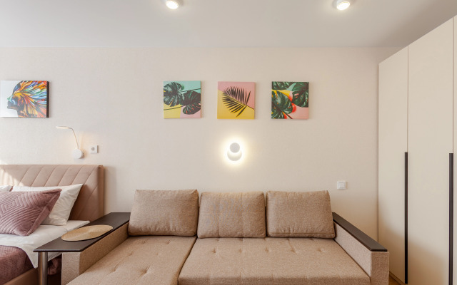 Квартира Гармония Уютная в Центре Города с Отдельной Спальней