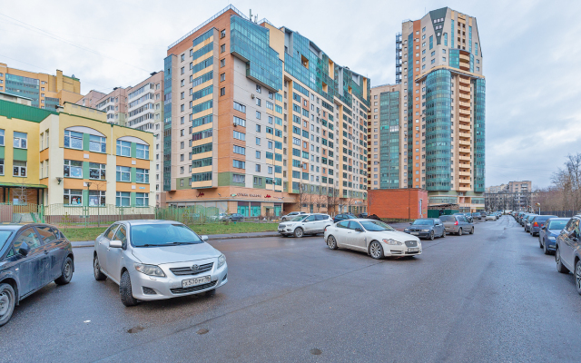 Apartamenty  Metro Zvezdnaya