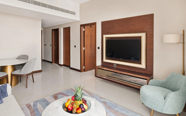 Holiday Inn Dubai Al-Maktoum Airport an IHG