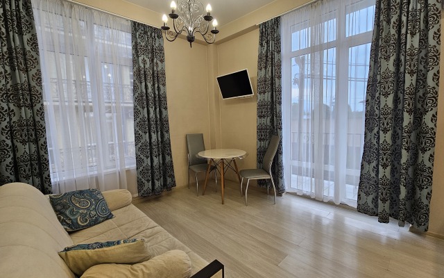 Prostornaya Kvartira Na Figurnoy Ot Homehotelsochi Apartments