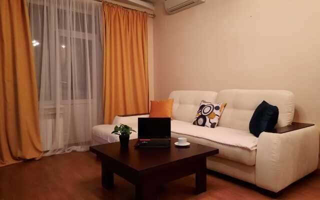Sakvoyage, Sovetskaya St.,43