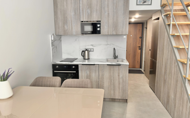 Studiya S Sovremennym Remontom V Elitnom Zhilom Komplekse Flat