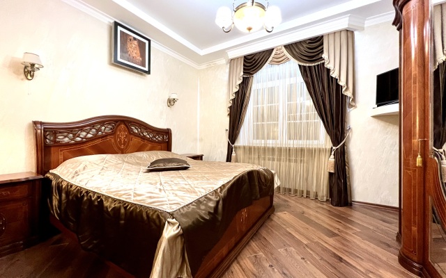 3-komnatnaya Premium Klassa Yarapartments na Sovetskoy 21 Flat
