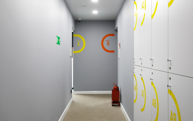 Luna Capsule Capsule Hotel