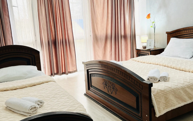 Guest House Lotos
