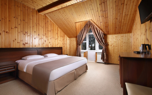 Kurortnyj otel' Grand-Otel'