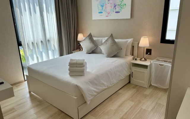 The Titie Halo1 Apartments