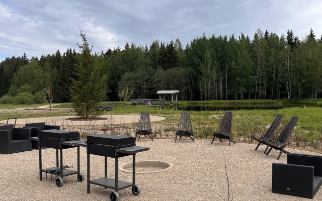 V Stile Etno Fermerskie Dachi Private House