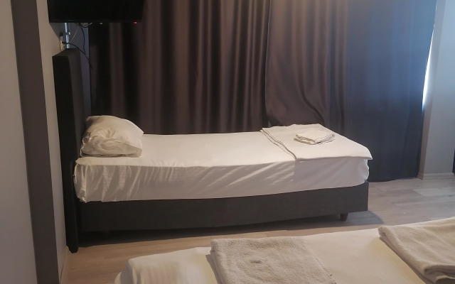 Отель Opera Wall Suite