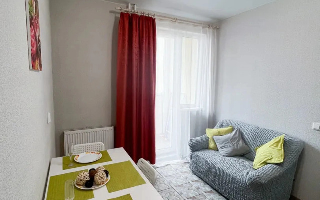 Flat Na Ulitse Novo-Aleksandrovskaya 14