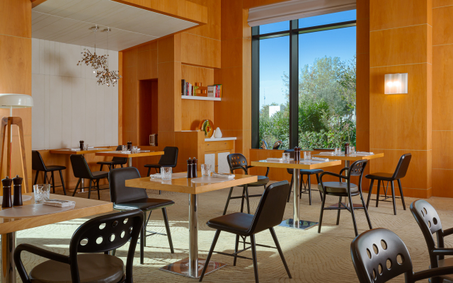 Baku Marriott Boulevard Hotel