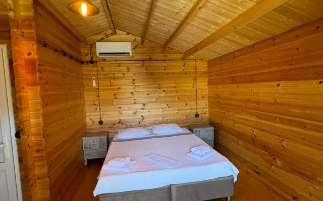 Гостевой дом Royal Chalet