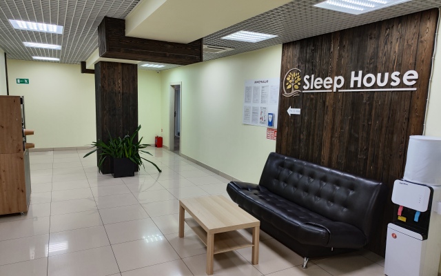 Отель Sleep House