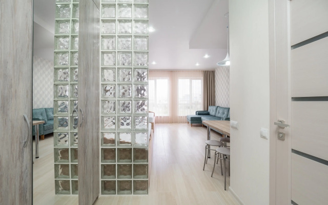 More Rooms v ZhK Milana apt 37 Apartment