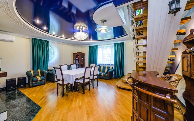 Shishkin Les Private House