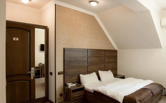 Bella Costa Hotel