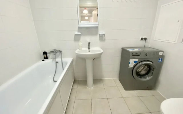 Sunny Days Apartment Zhulebino Park 4 Apartments