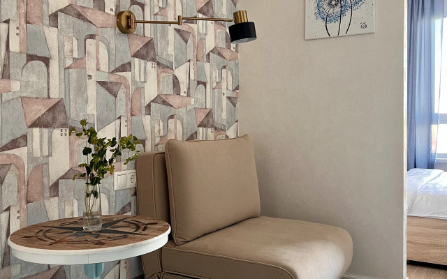 Uyutnaya Studiya v Srednezemnomorskom Stile Flat