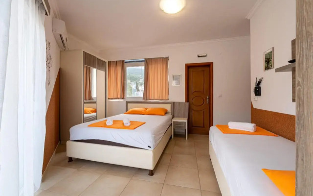 Saray Apartments