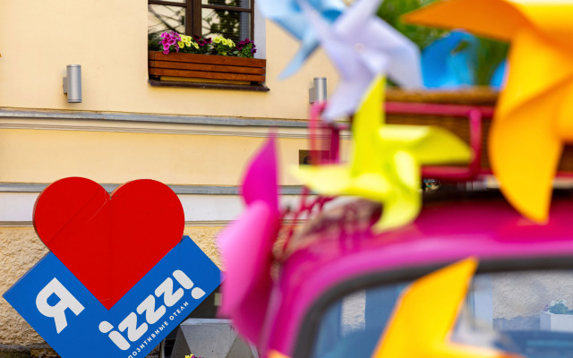 izzzi 3* U Gostinogo Dvora Hotel