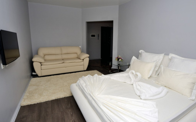 Квартира 1-комнатная, 45 м², 7/10 этаж