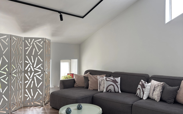 Апартаменты на Сергиевской 9