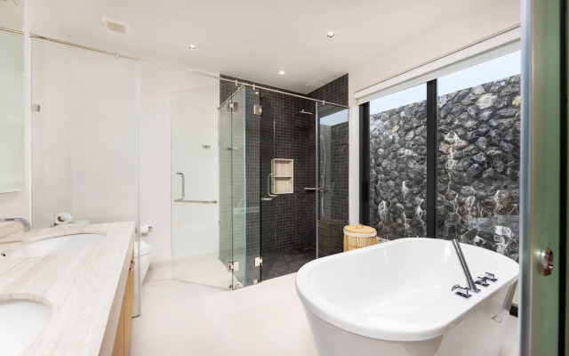 Luxury 3BR Eden with Private Pool Villa