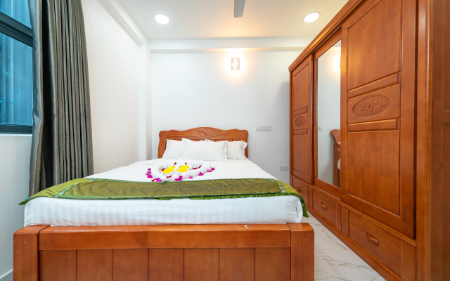 White Beach Holiday Hotel