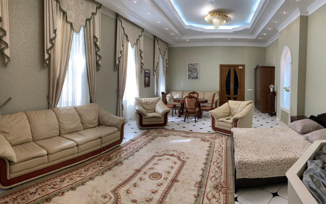 Na Dvoryanskoj Hotel