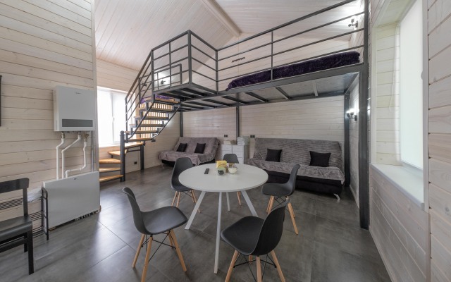 Chastny Dom Zima Leto Private House