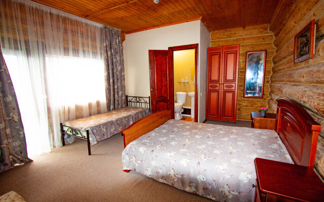 SharLOOtka Guest House