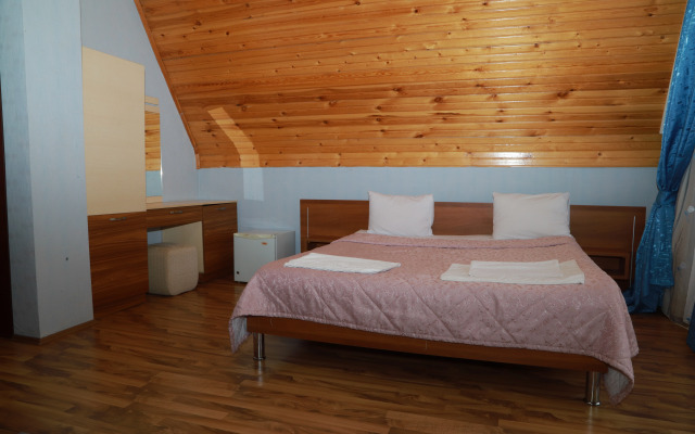 Arena Gusar Hotel