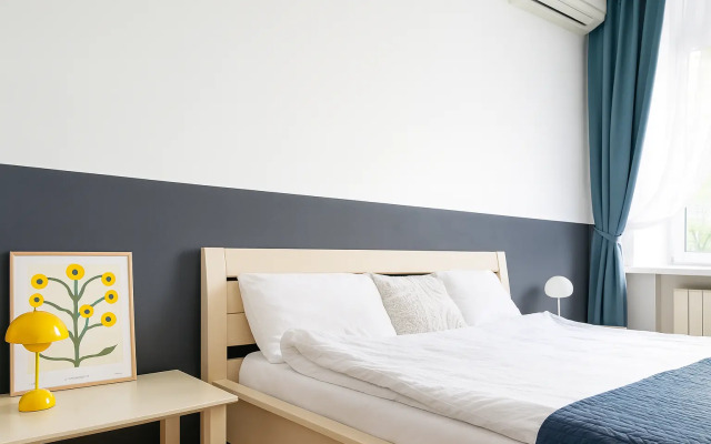 Апартаменты АрендаГрад  Земляной Вал