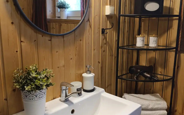 Частный дом Дом 150 кв. м. на берегу озера Укшозеро