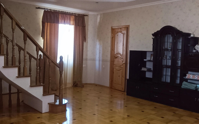 Частный дом на Крутой