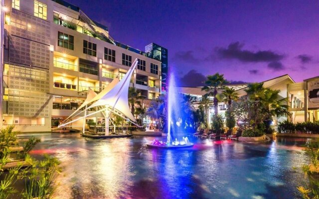 Курортный отель The Kee Resort & Spa