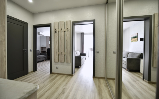 Na Bolshoy Okruzhnoy 2 Flat