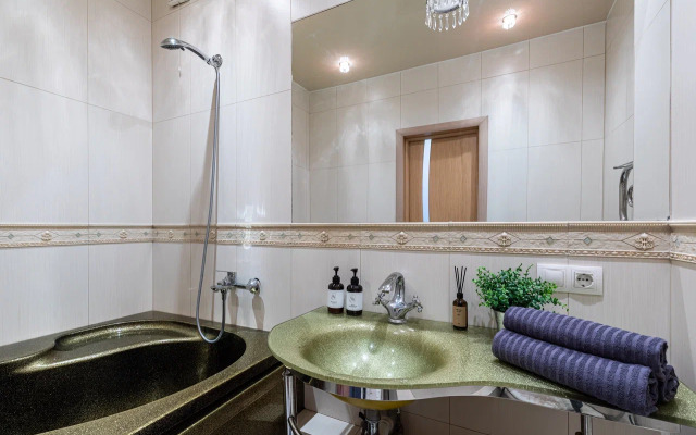 V serdtse Kazani Flat