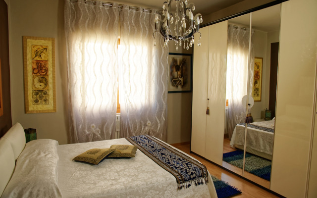 Апарт-отель PATTY'S SUITE HOLIDAY HOME