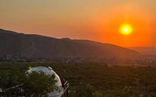 Глэмпинг EcoHouse by Art Hotel