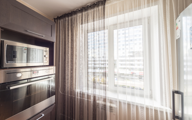 Naprotiv Otelya Hilton Apartments