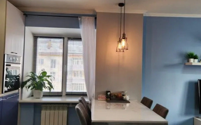 Yevrodvushka V Tsentre Goroda Flat