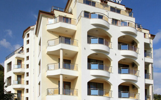 AquaView Hotel